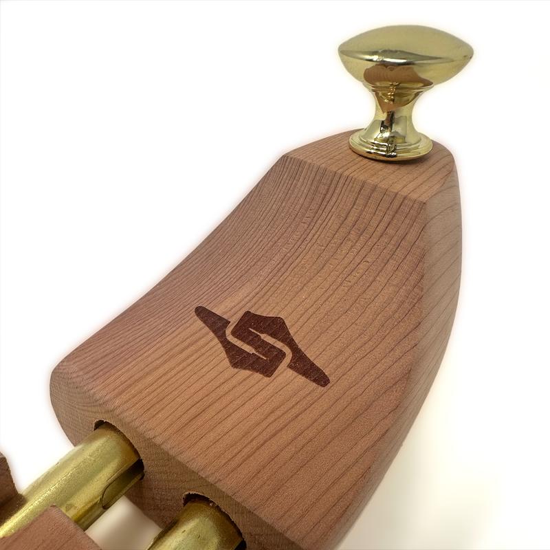 High Quality Cedar Wood Shoe Trees Shoe Stretchers Footwear Trainers Shoes Sneakers Boots Footwear Wooden Comfort Bedroom 2
