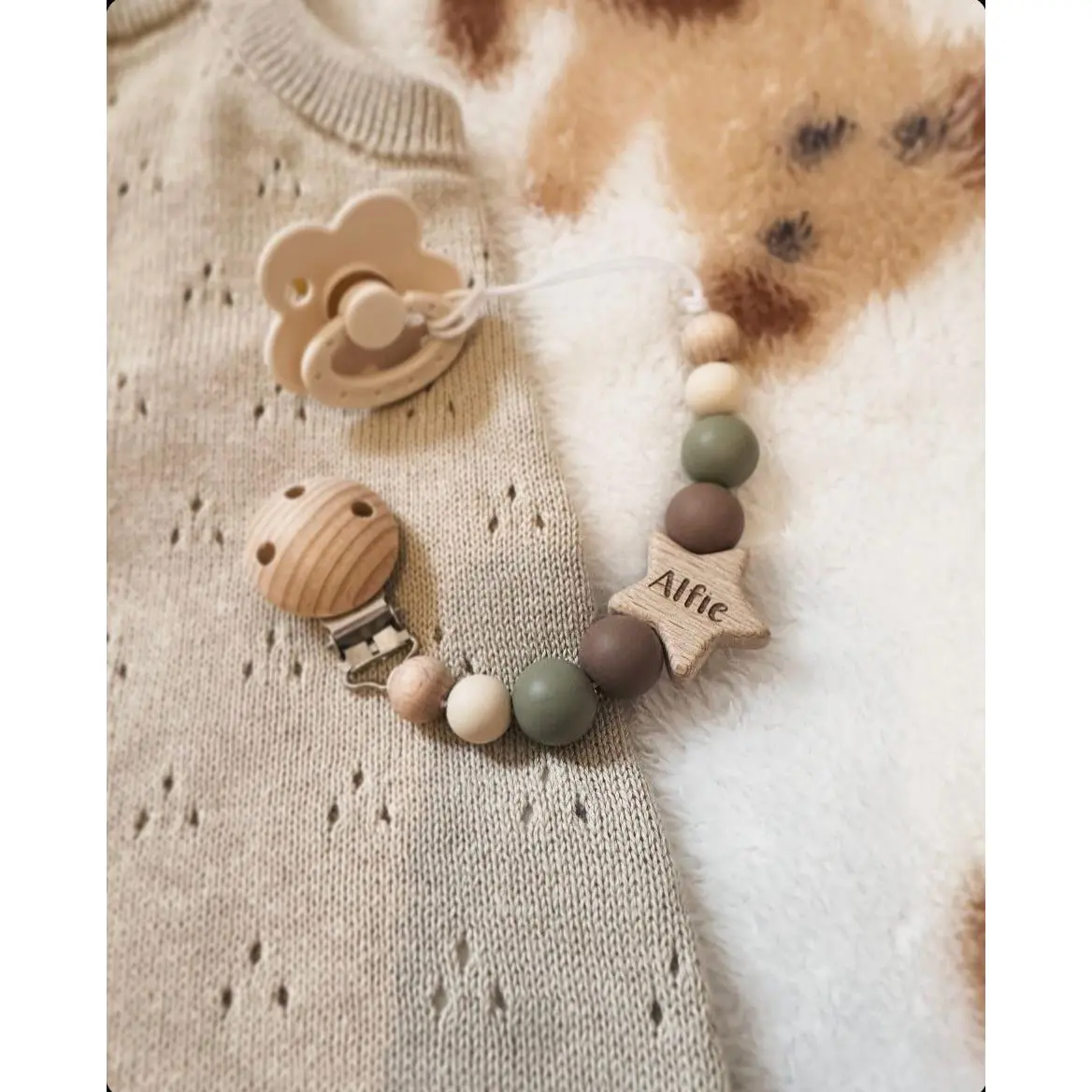 Personlisable Star Dummy Clip | Khaki