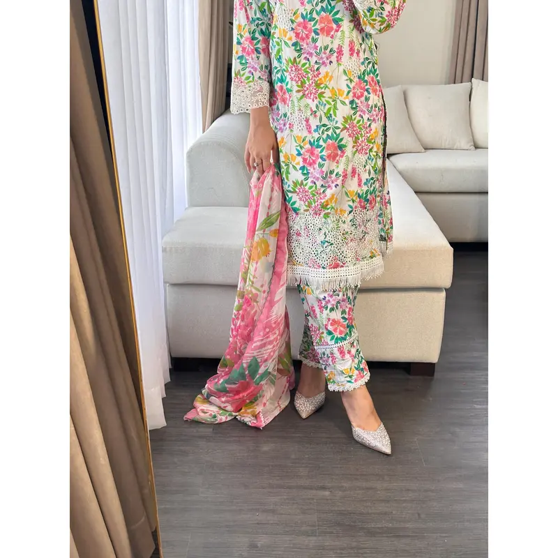 3 pcs Stitched WHITE lawn suit Ready to Wear with chiffon dupatta LNE-24017 7