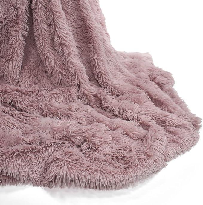 Product Introduction of Teddy Soft & Snug Fur Throw Blanket With Reversible Plain Sherpa Teddy Fleece - Double Sided Design 5