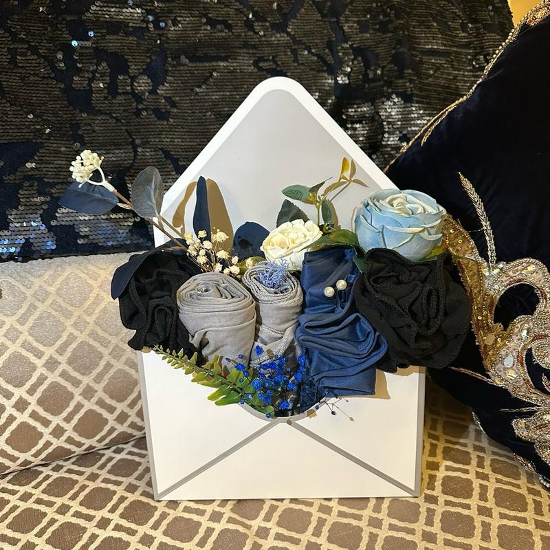 Blue Jersey/Chiffon Envelope Hijab Bouquet Gift 2