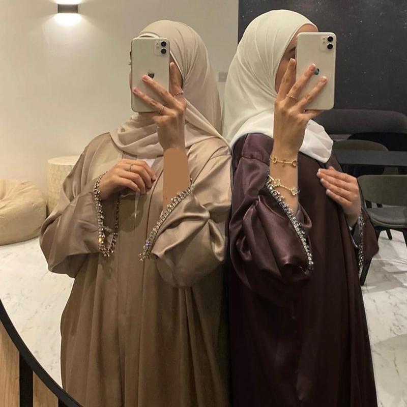 Diamanté abaya 1