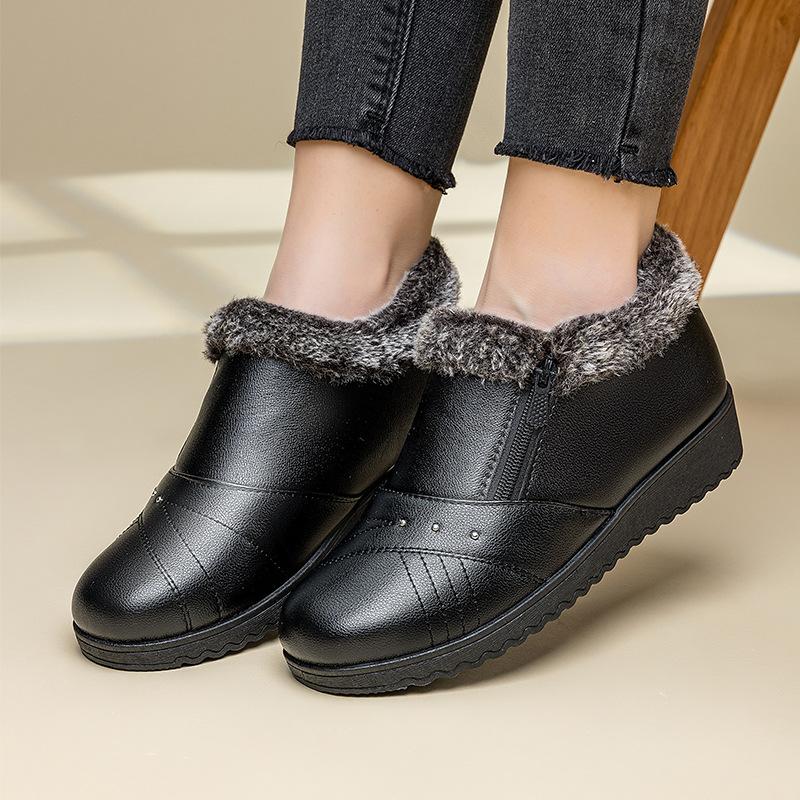 Product Introduction of 2024 Winter Velvet Women's Boots Outdoor warm non slip Footwear Soft soled fashion snow boots Casual wedge ladies shoes Botas Walking Shoes Girl 3