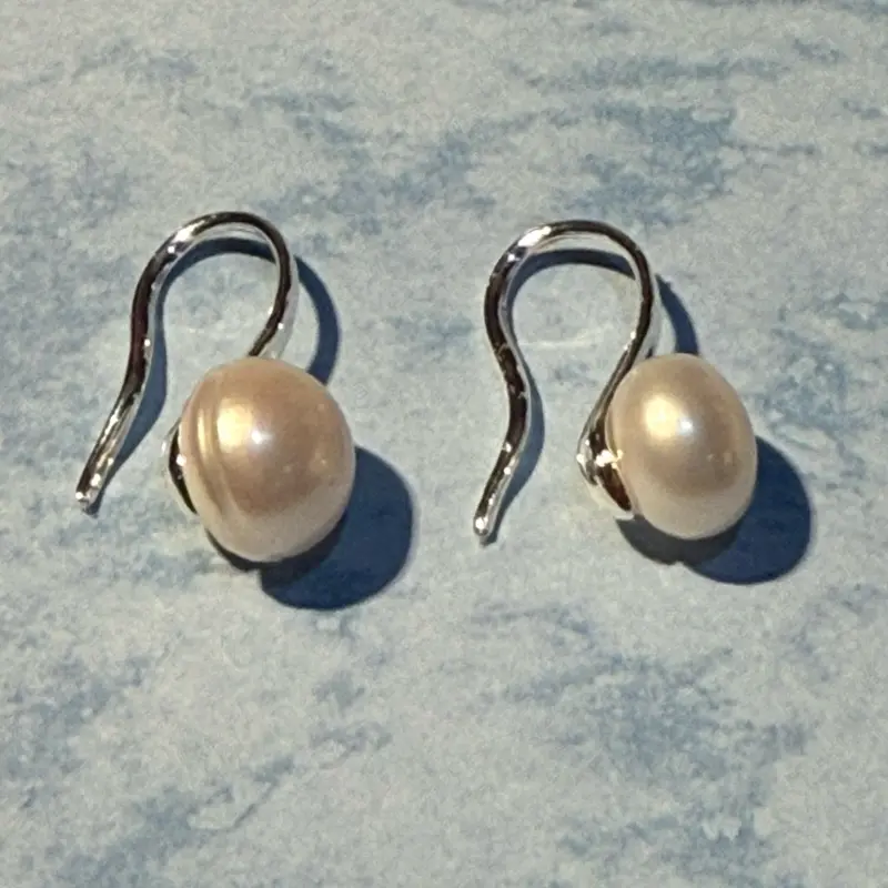 Pearl Drop Earrings - Perfect for Any Occasion 5