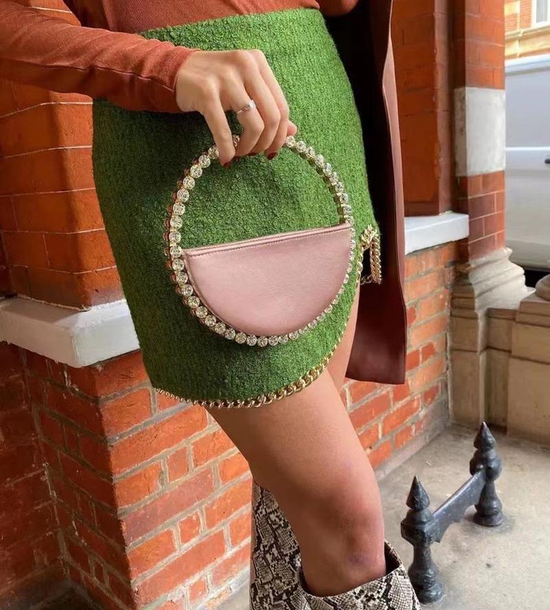 Product Introduction of New Arrival Trendy Women Chic Round Satin Crossbody Hand Bag with Round Bling Crystal Handle Evening Party Bag Purse 9