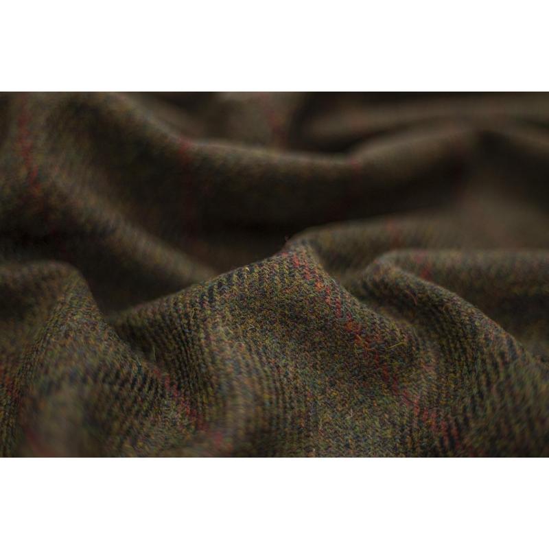 Harris Tweed Scarf in Green Tartan - Handmade Pure Wool, Fringed, Unisex 3