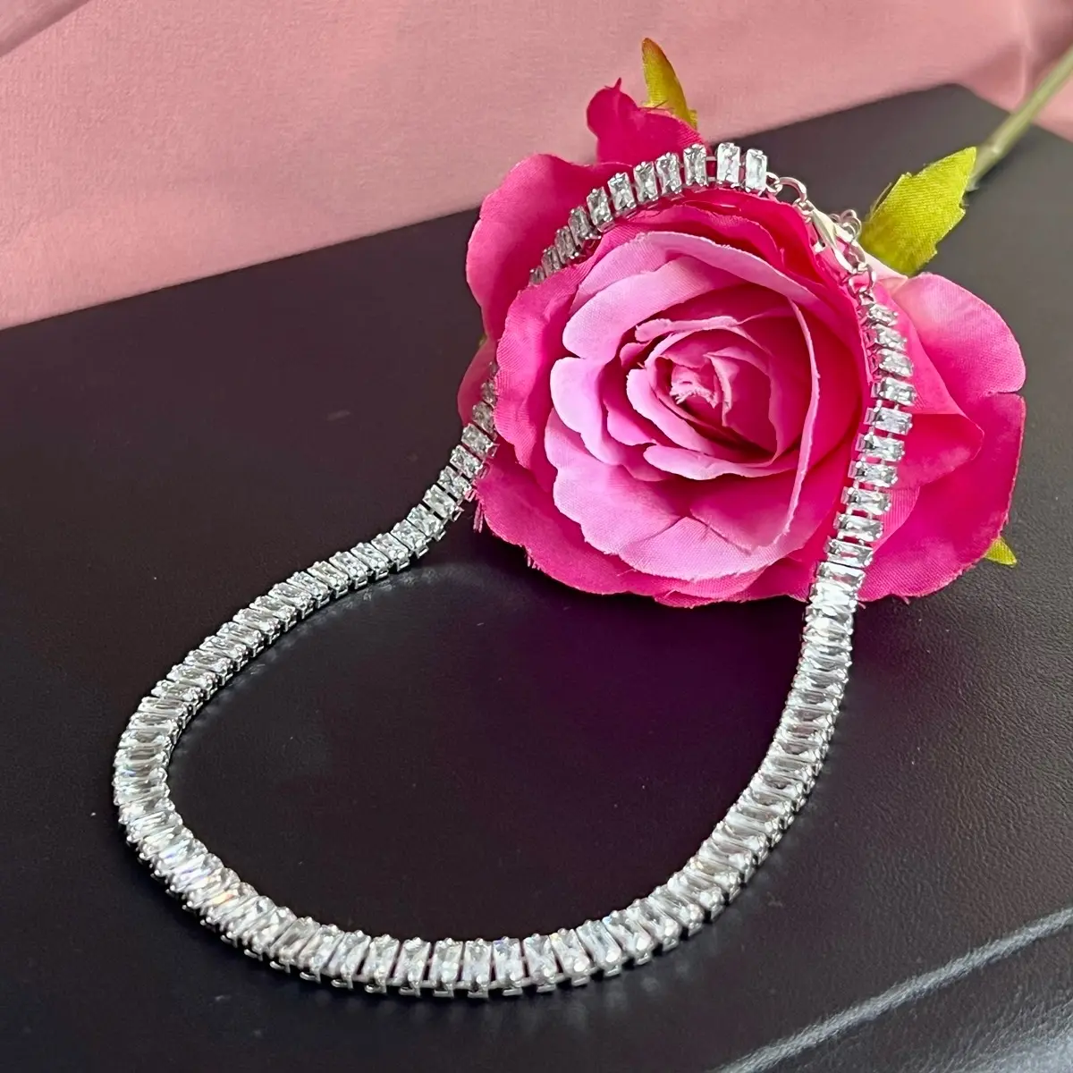 Zirconia Necklace - Silver Plated  for Women - Fashion Accessory, Perfect for Any Occasion