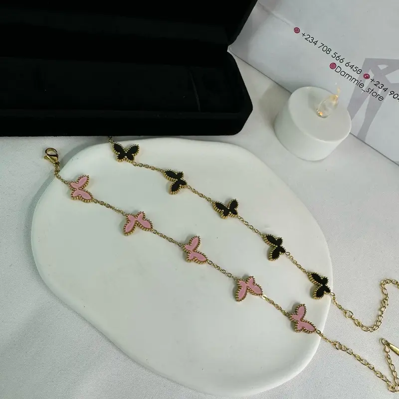 Dammie Store Stainless Steel Bracelet with Double-Sided Clover and Butterfly Design, 18k Gold Plated for Casual, Birthday, Party Bracelet 2