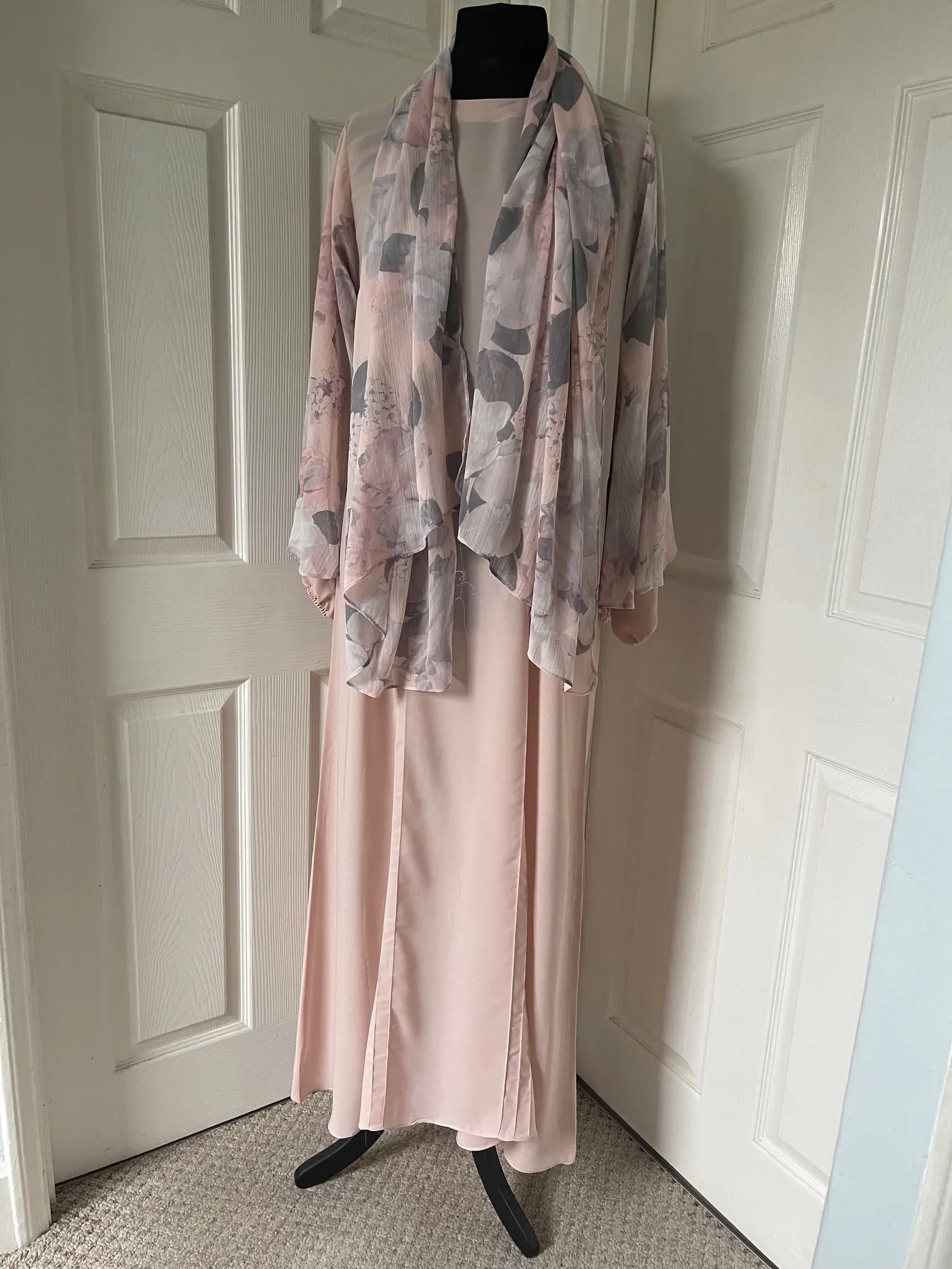 Pale pink abaya