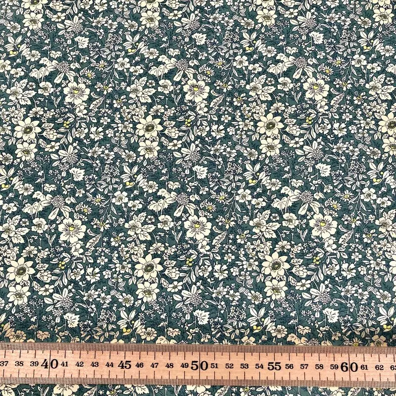 100% Cotton Superior Poplin Fabric * 6 Colours Mixed Spring Flowers Tiny & Small 3