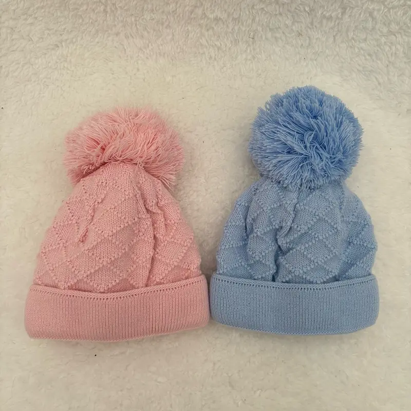 Baby boys pink or blue diamond bobble hats 0-12 months 0