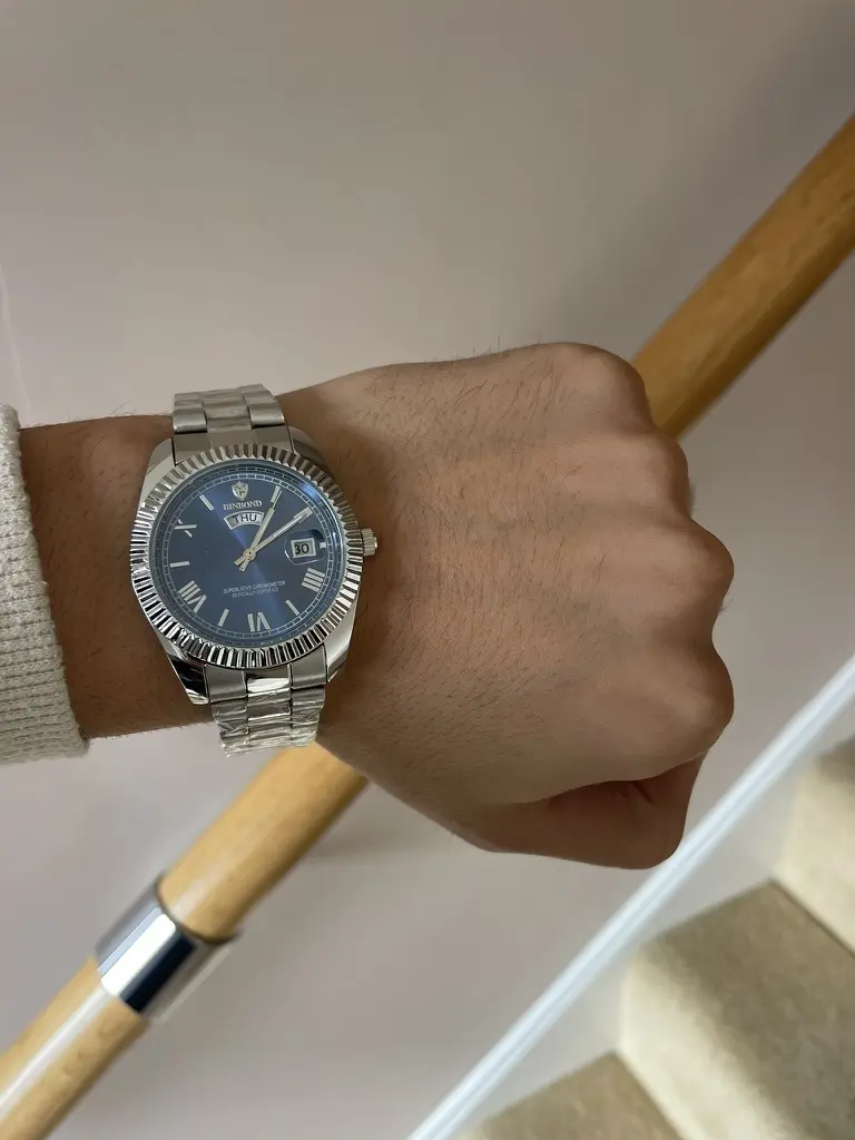 Men's watch in Silver Day Date Quartz Watch with blue Dial and Waterproof 3ATM luxury watches