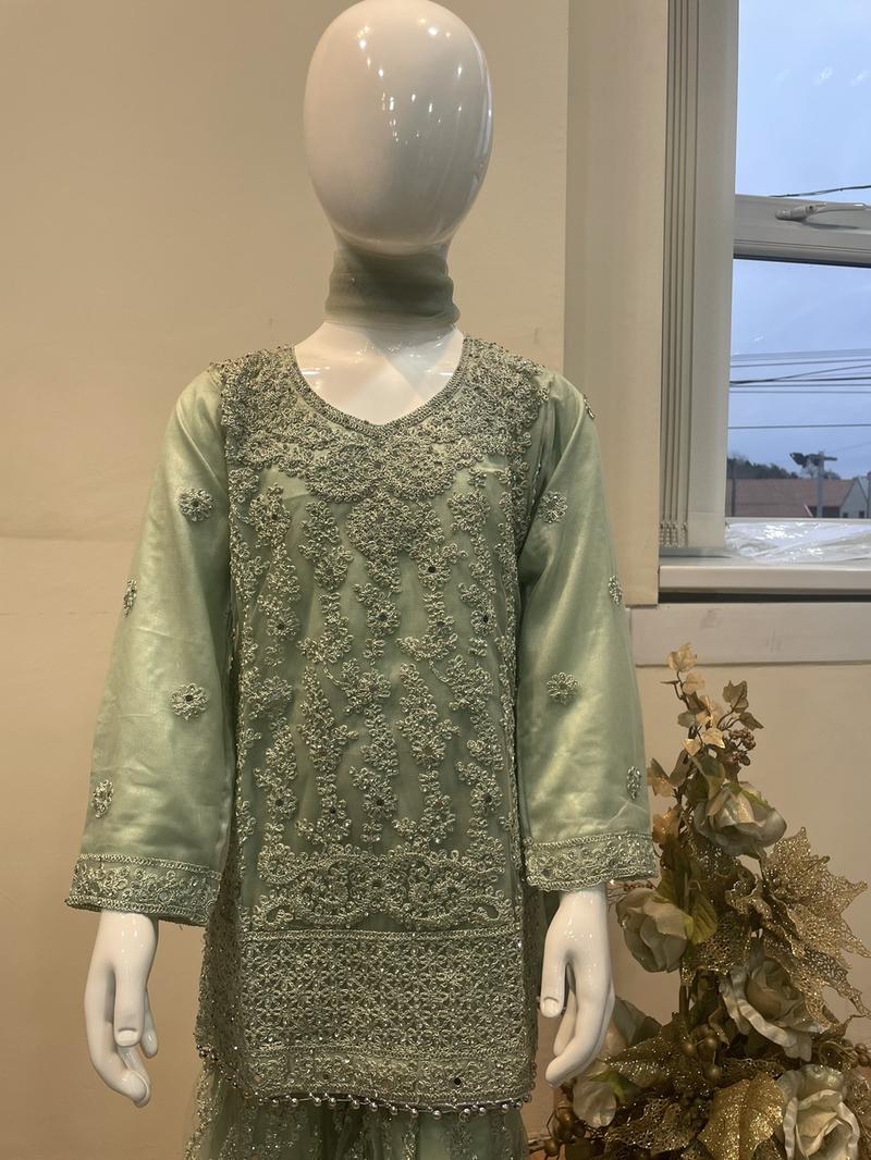 Product Introduction of Menaal’s Kids Embroidered Wedding Sharara Pret 4