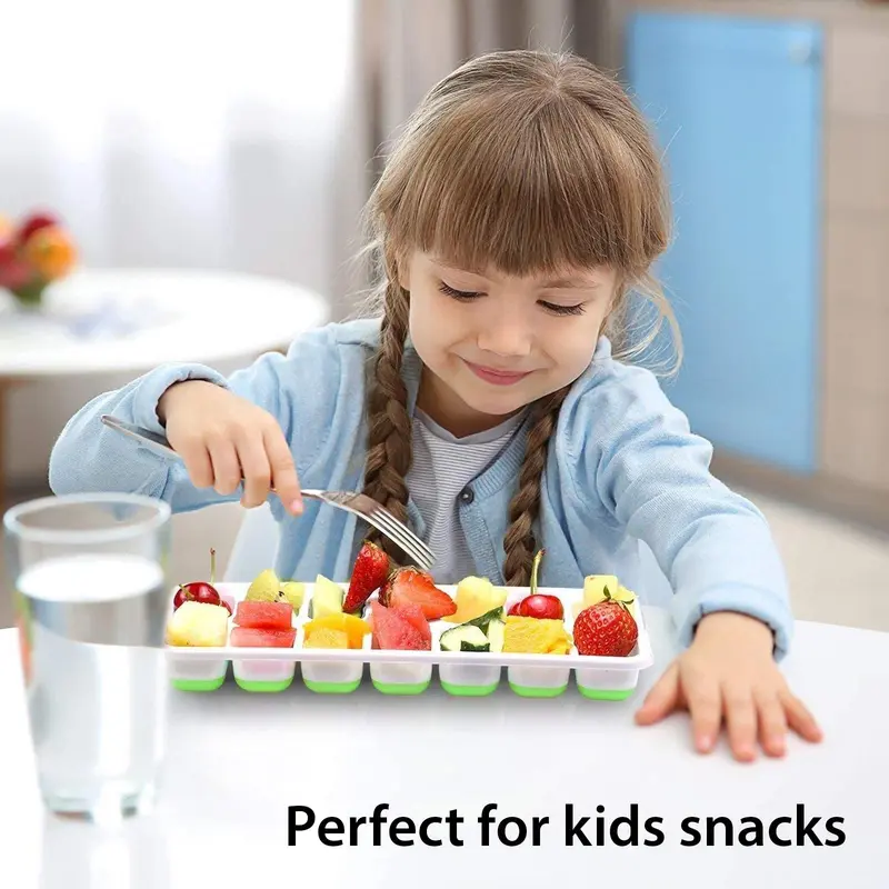 Silicone Ice Cube Trays Stackable Easy-Release Free Cocktail Freezer 4 Pack Ice Cube Tray with Lid Easy to Clean Ice Cube Moulds Save Freezer Space Reusable Ice Trays BPA Free Flexible Silicone Ice Cube Trays Removable Cubes for  Drinks  Kitchen Set 8