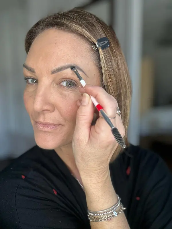 Angled Eyebrow & Eyeliner Brush With Spoolie For Precision & Definition 1