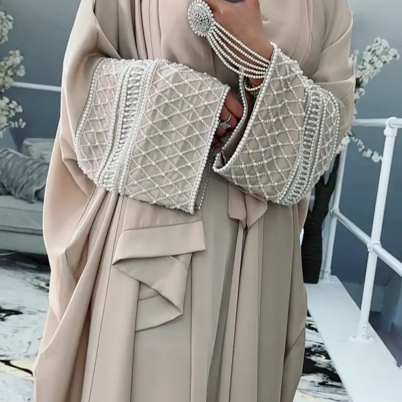Humaira Abaya 1