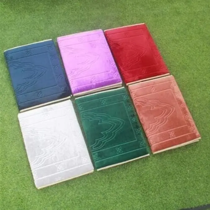 Foldable Travel Prayer Mat with Back Rest Seat Chair, Luxury Recline Backrest Back Support Prayer Mat Rug for Salah - Great Ramadan Or Eid Gift with a Carry Bag