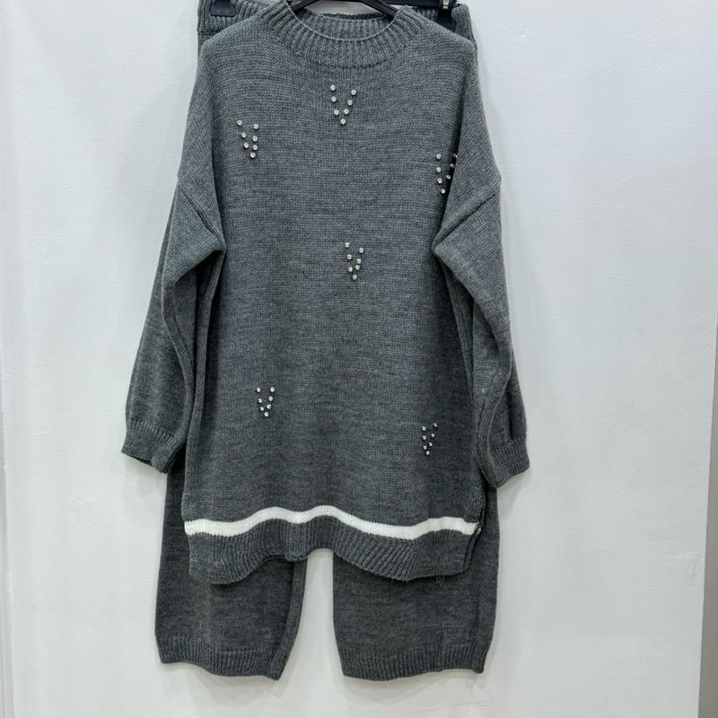 Women's Knit Co-ord with Diamanté Design - Loose Fit 6