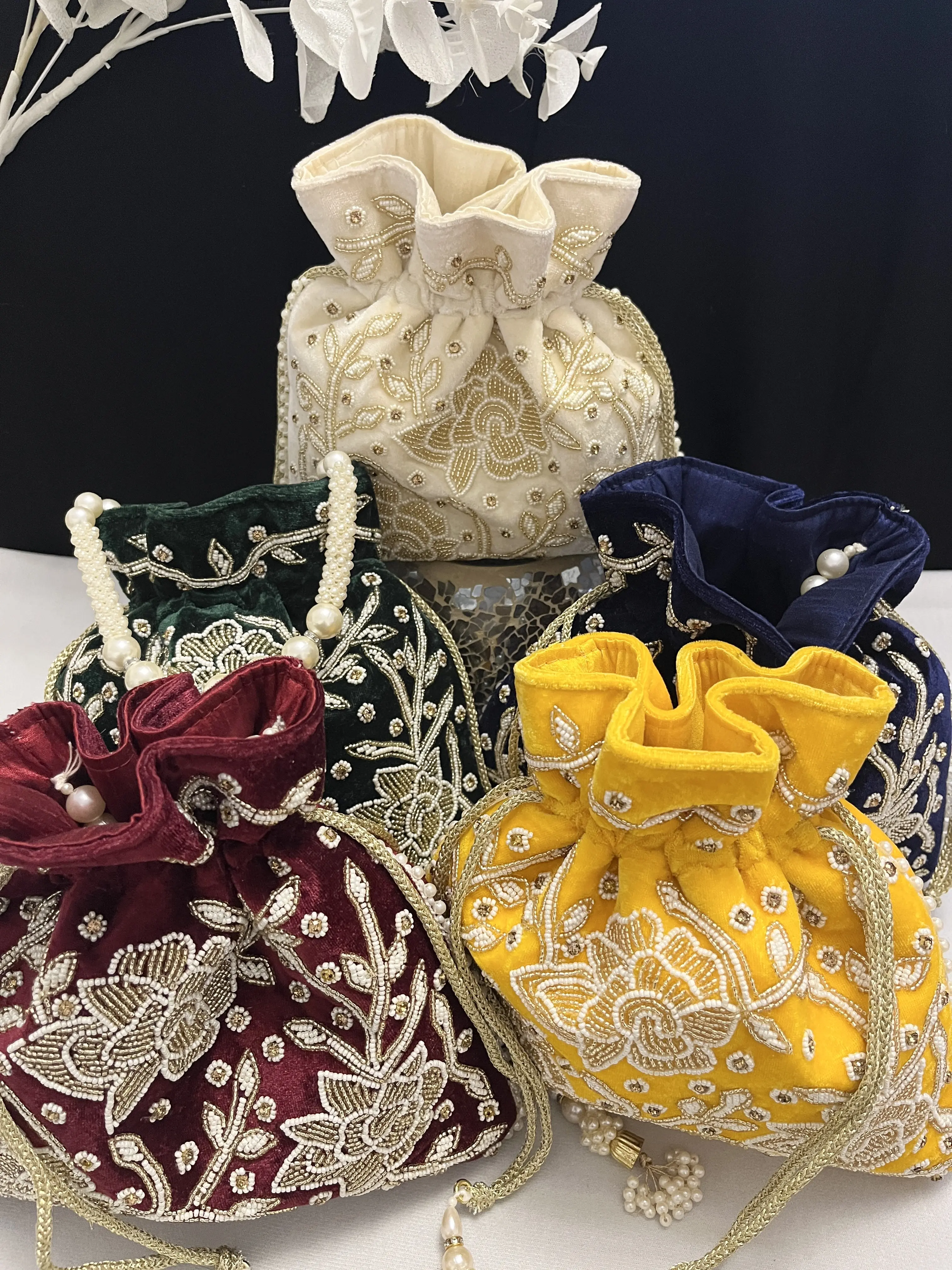 Ladies/Womens Indian Stylish  Clutch Bags Evening Bags Handbags Wedding/Bridal Accessories Party Gifting