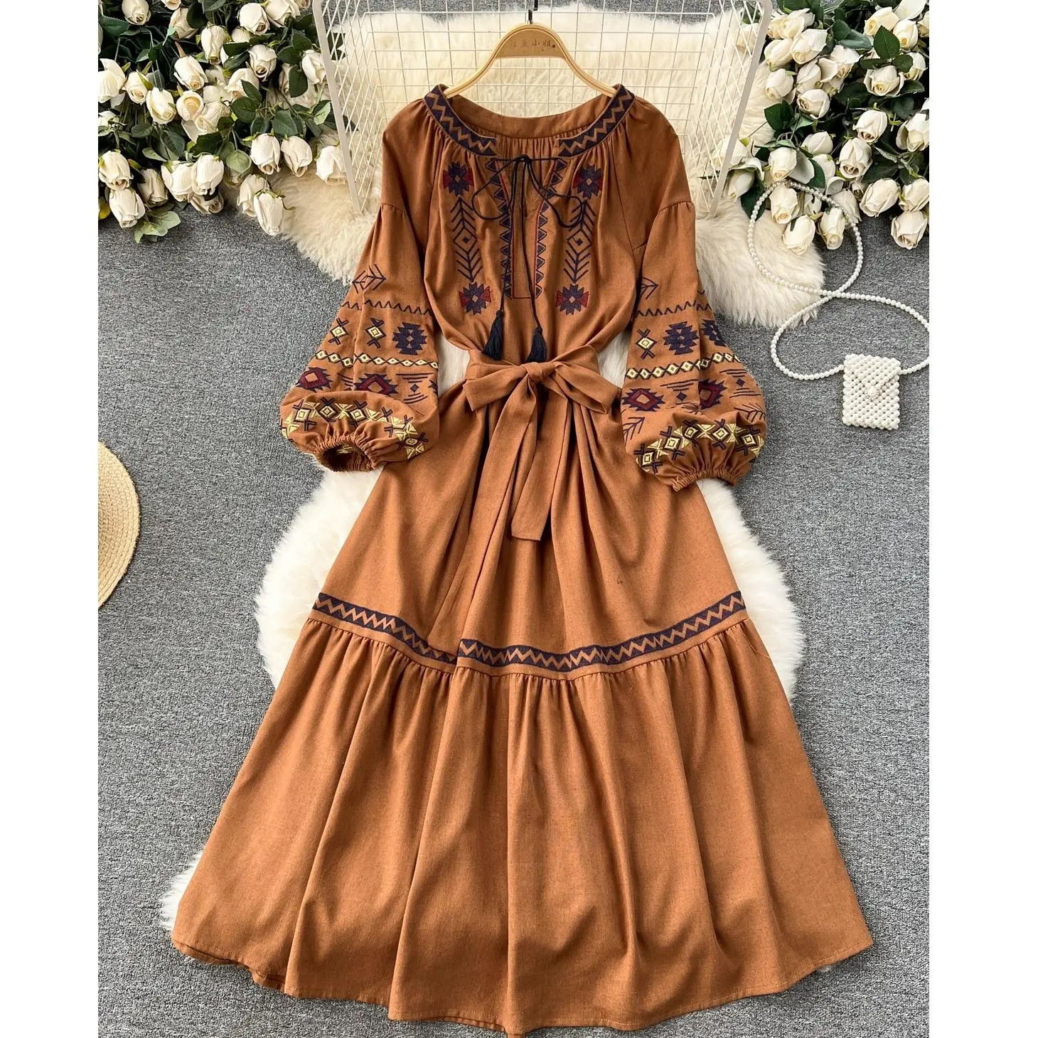 New Embroidery Embroidery Floral Long Sleeve Ethnic Dress Women National Dresses Vestidos Clothes