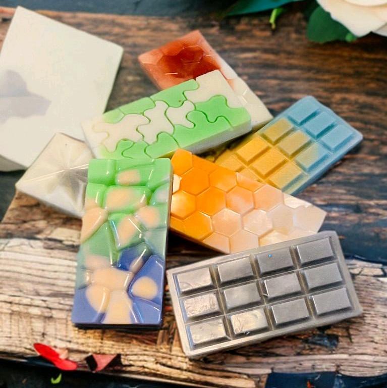 Handmade Soy Wax Medium Snap Bar Wax Melt with Fragrance and Biodegradable Glitter 6