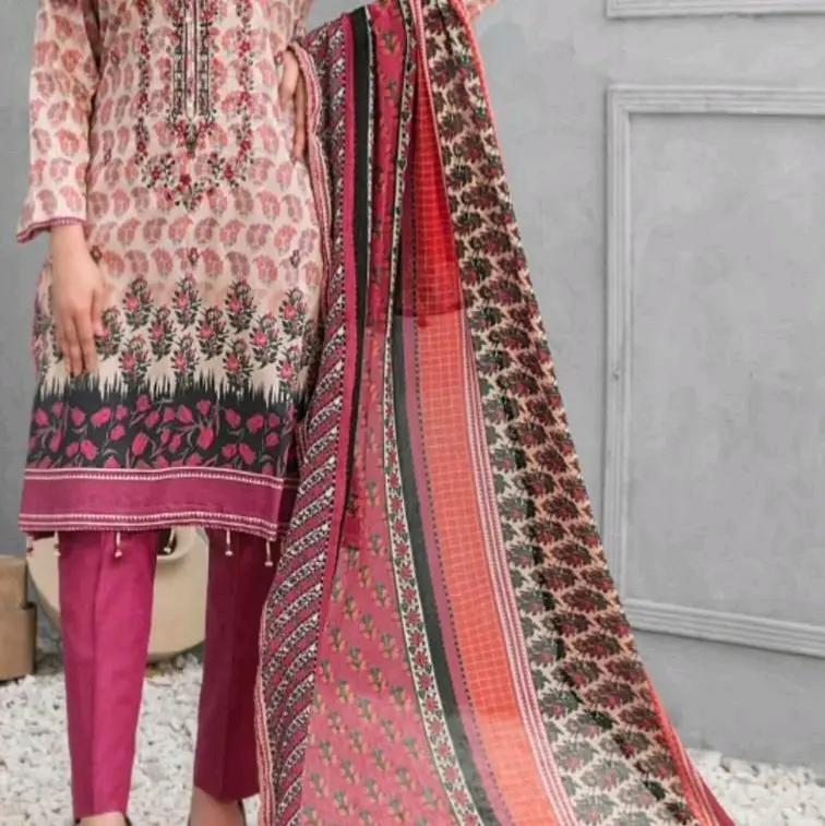 beautiful pink flowery design 3pcs suit