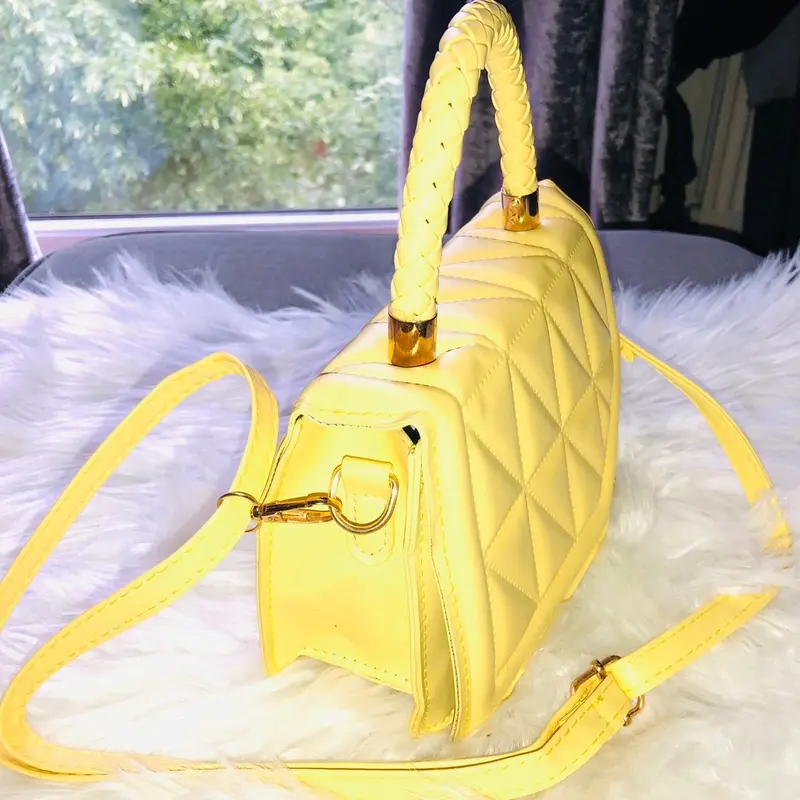 Women's Trendy TopHandle Bag - Perfect for Any Occasion 3