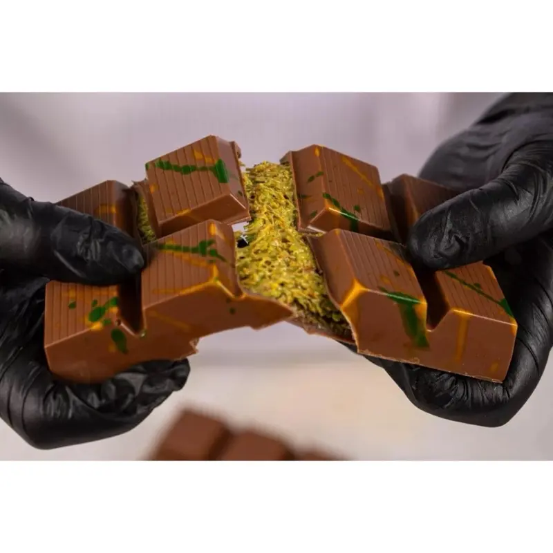 VIRAL Original Kunafa Dubai Chocolate Bar (PISTACHIO CREAM AND KUNAFA ) Imported from UAE! 1