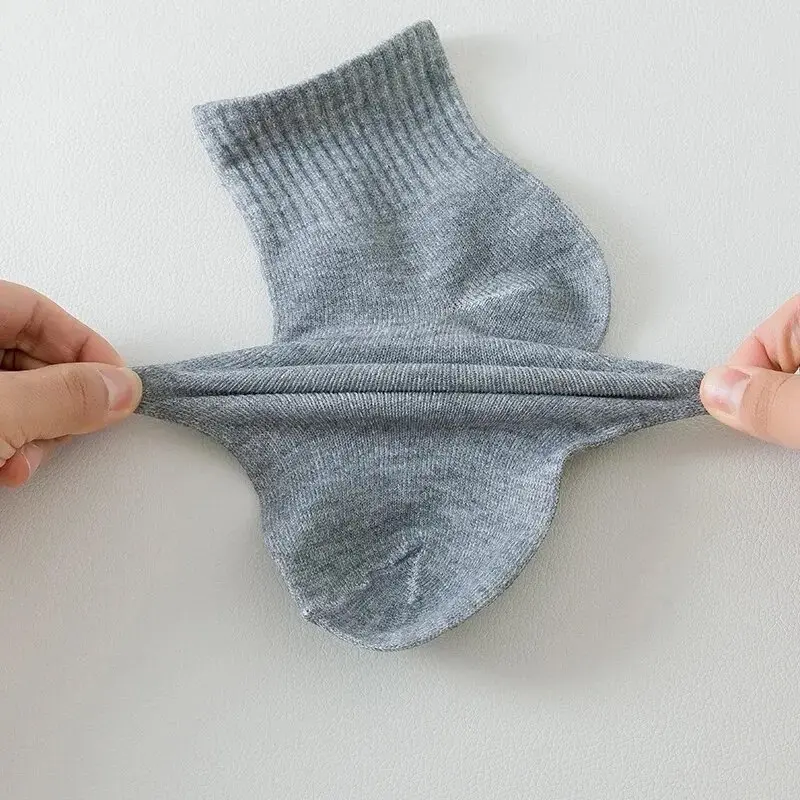 Unisex Socks Cotton Business Mid Length Soft and Warm Autumn/winter Solid Color Casual Socks Plain black plain white socks  Spandex pair of Menswear 4