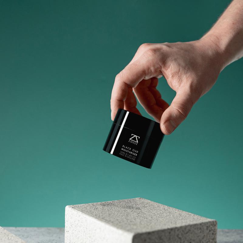 Black Oud Natural Men's Moisturiser - Organic Luxury Skincare with Hyaluronic Acid and Antibacterial Properties - Hydrating, Scent 1