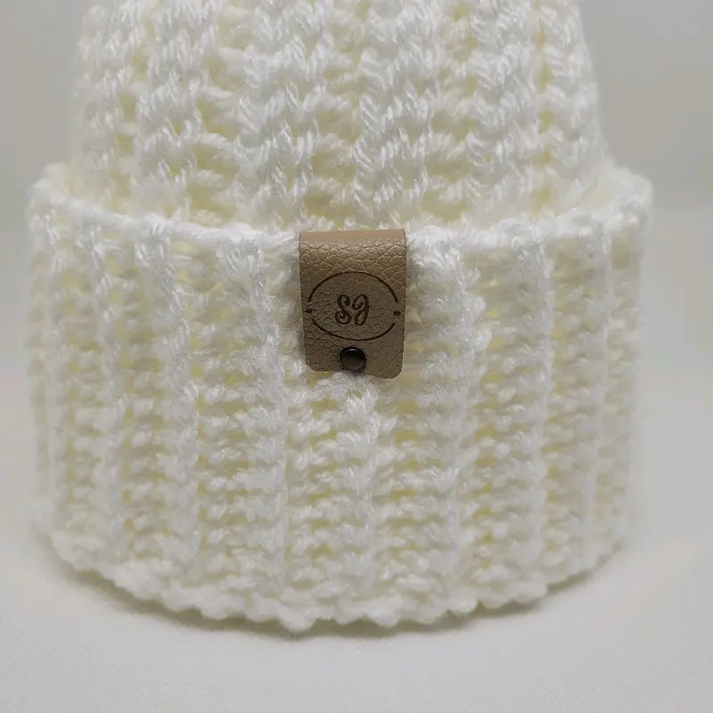 Handmade Crochet Hat with Detachable Faux Fur Pom Pom, Chunky Acrylic Yarn for Adults 2