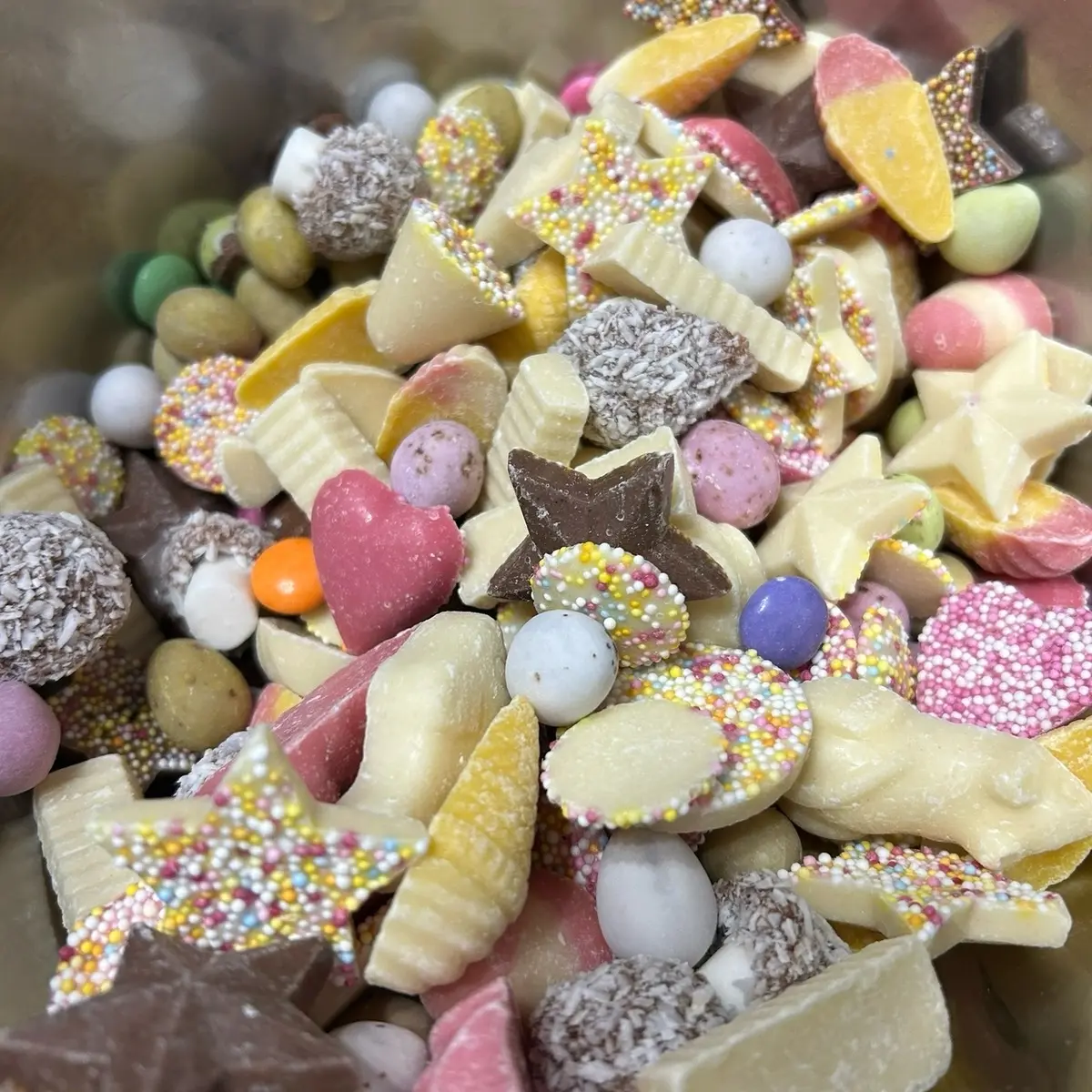 Pick 'n' Mix Chocolate - create your own - Packaged into one pouch snack