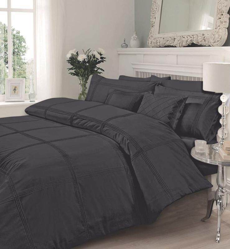 Hamlet Pintuck Pleated Quilt Duvet Cover Bedding Set with Pillowcases All Sizes 3