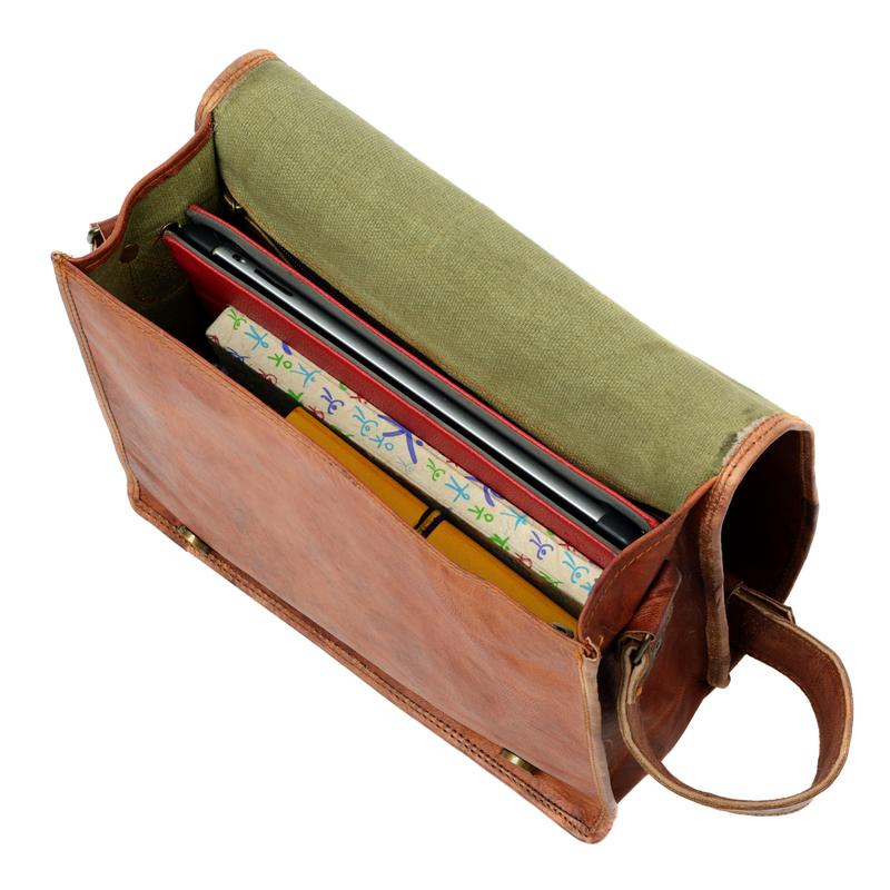 Brown Leather Messenger Bag - Commuter Bag - College Bag - Courier Bag - Traveller Bag 6