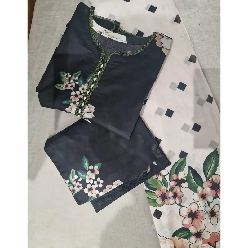 Uznau Lawn Printed Shirt Dupatta Trouser South Eastern Wear UZ-LWN-BLK014 1