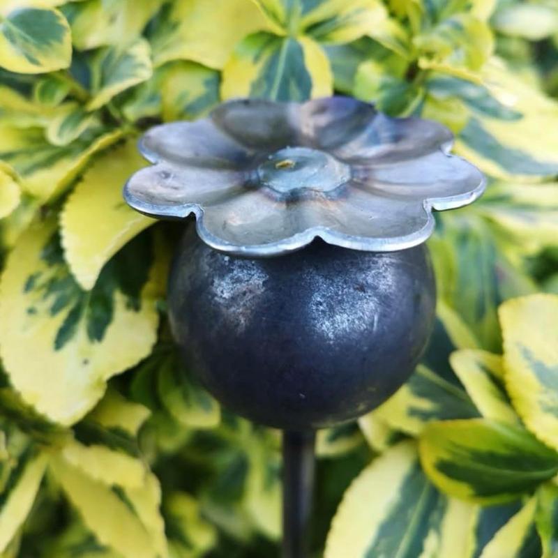 PoppyForge Poppy Plant Pins (pack of 3) 4