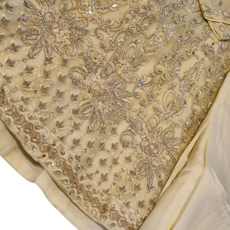 Indian/Pakistani Traditional Bell Bottom Dress SIZE SMALL with Intricate Threadwork for Women - Womenswear 1