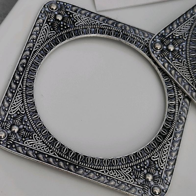 Set of Bangles (2x6cms Medium Size) and stud Earrings Asian Jewellery Affordable Jewellery pair of Silver Oxidised Bangle and earrings from Dilbaro 3