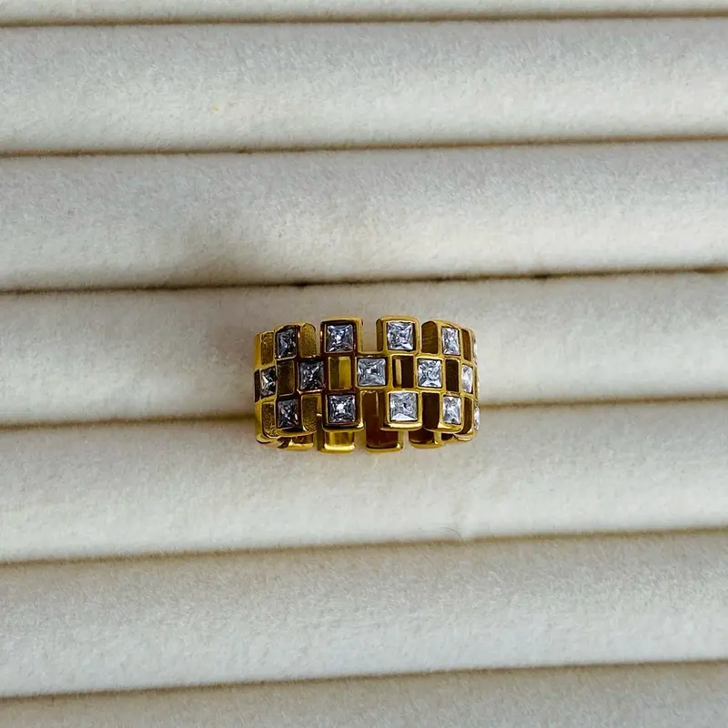 Reem ring | Waterproof jewellery | Gift ideas | Stainless steel 1