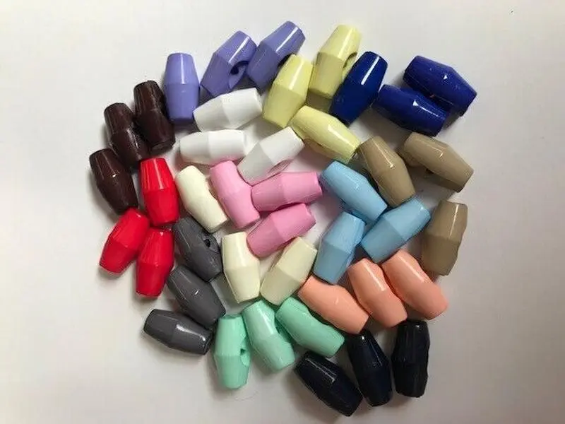 10 Pack- Plastic Baby Toggles - 19mm- Buttons Sold in Packs of 10 Buttons