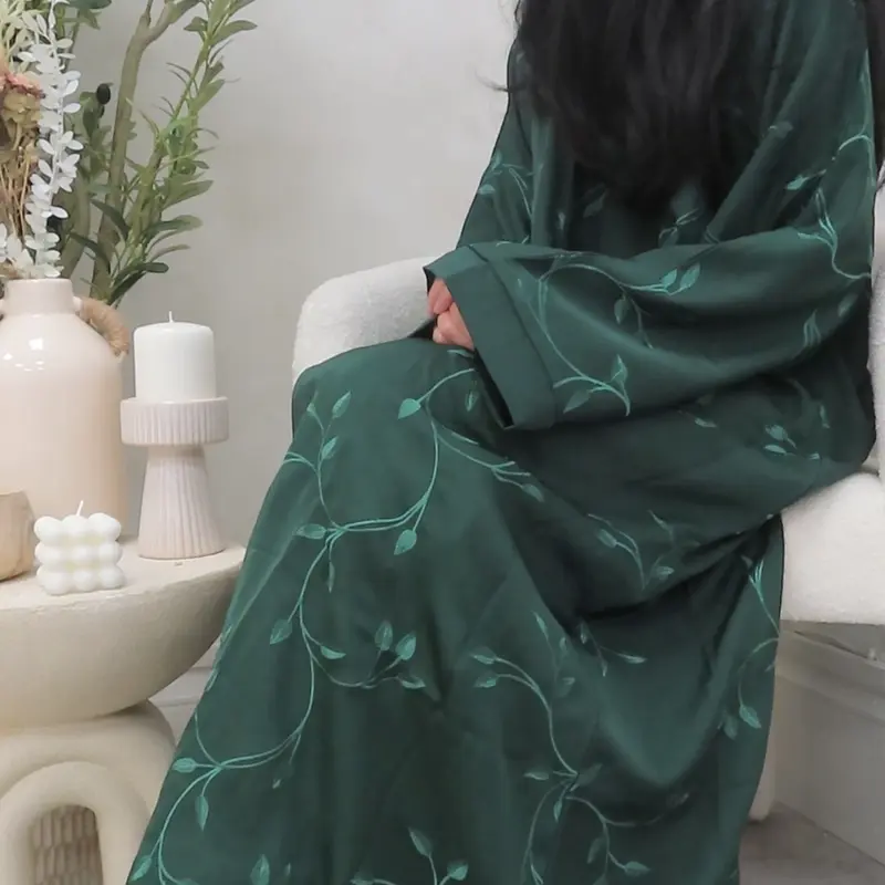 The ‘Dalia’ Abaya - 3 piece set nida/crepe abaya 2