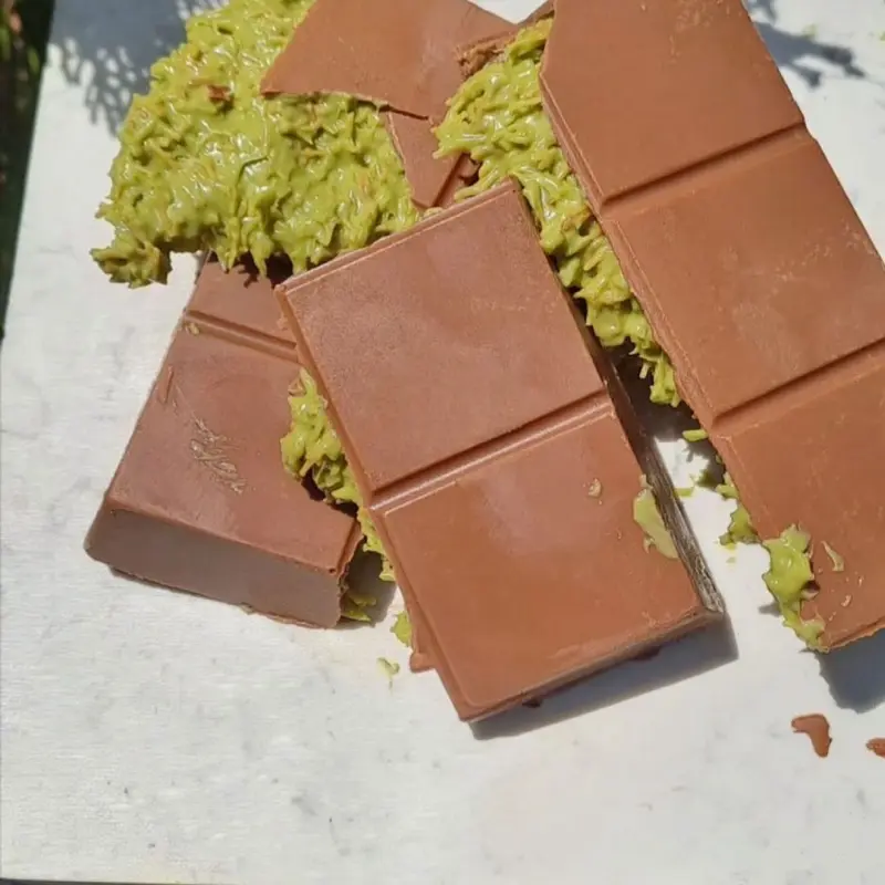 Ekstra big dubai chocolate Dessert