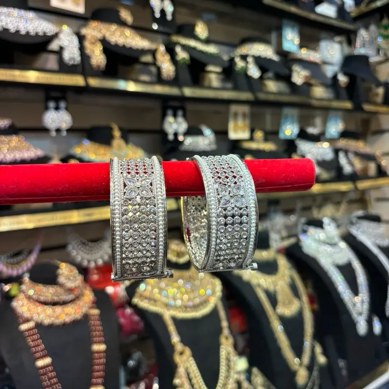 Silver screw bangles  (one size) 1