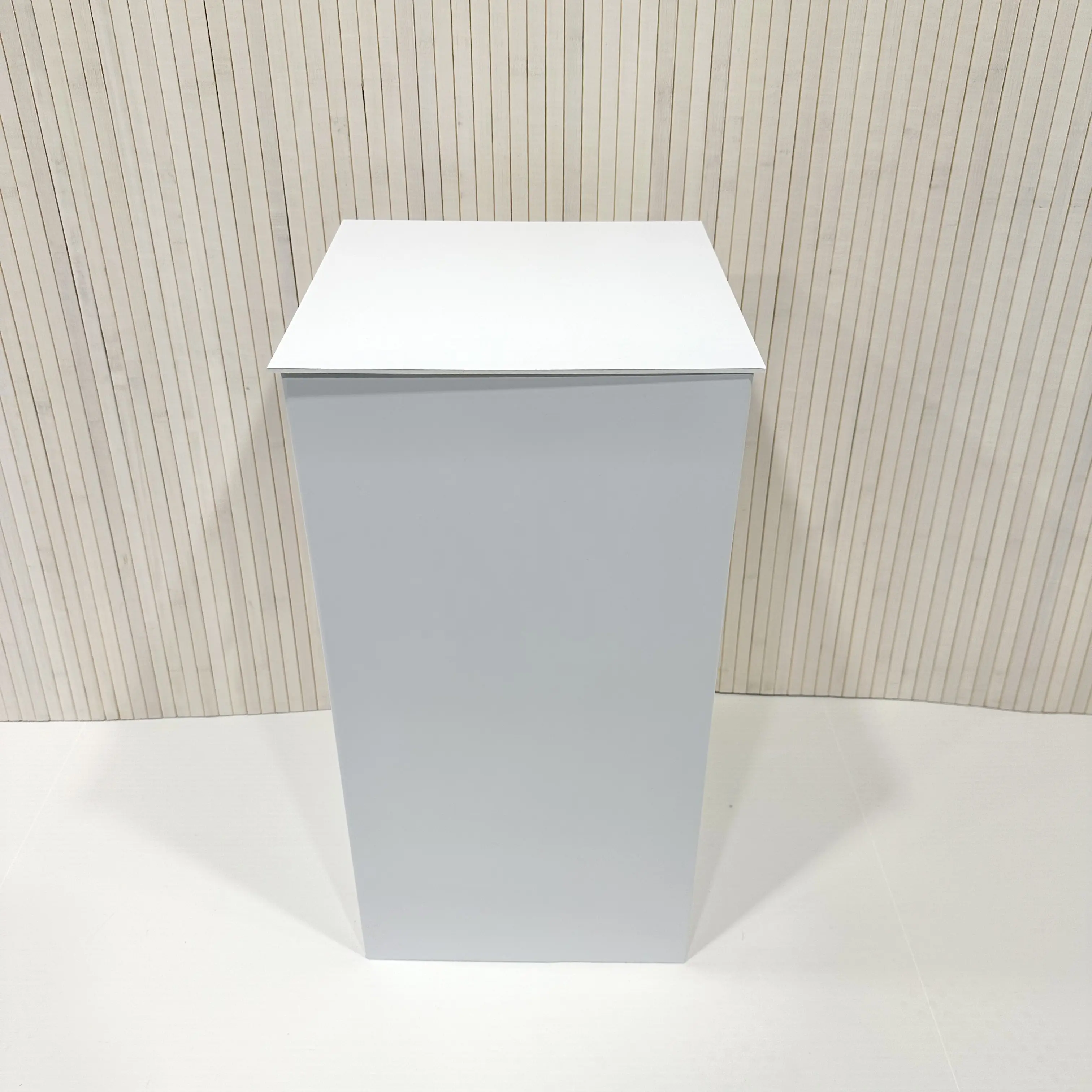 Cake Stand Reusable Cake Plinth Flat Pack Cake Plinth for Heavy Cakes for Birthday Parties and all Occasions