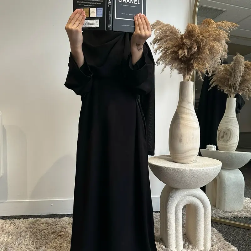 Junior Girls Abaya 3