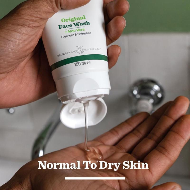 Bulldog Skincare Original Face Wash 150ml for Men with Normal to Dry Skin - Comfort Cleansing Gentle 3