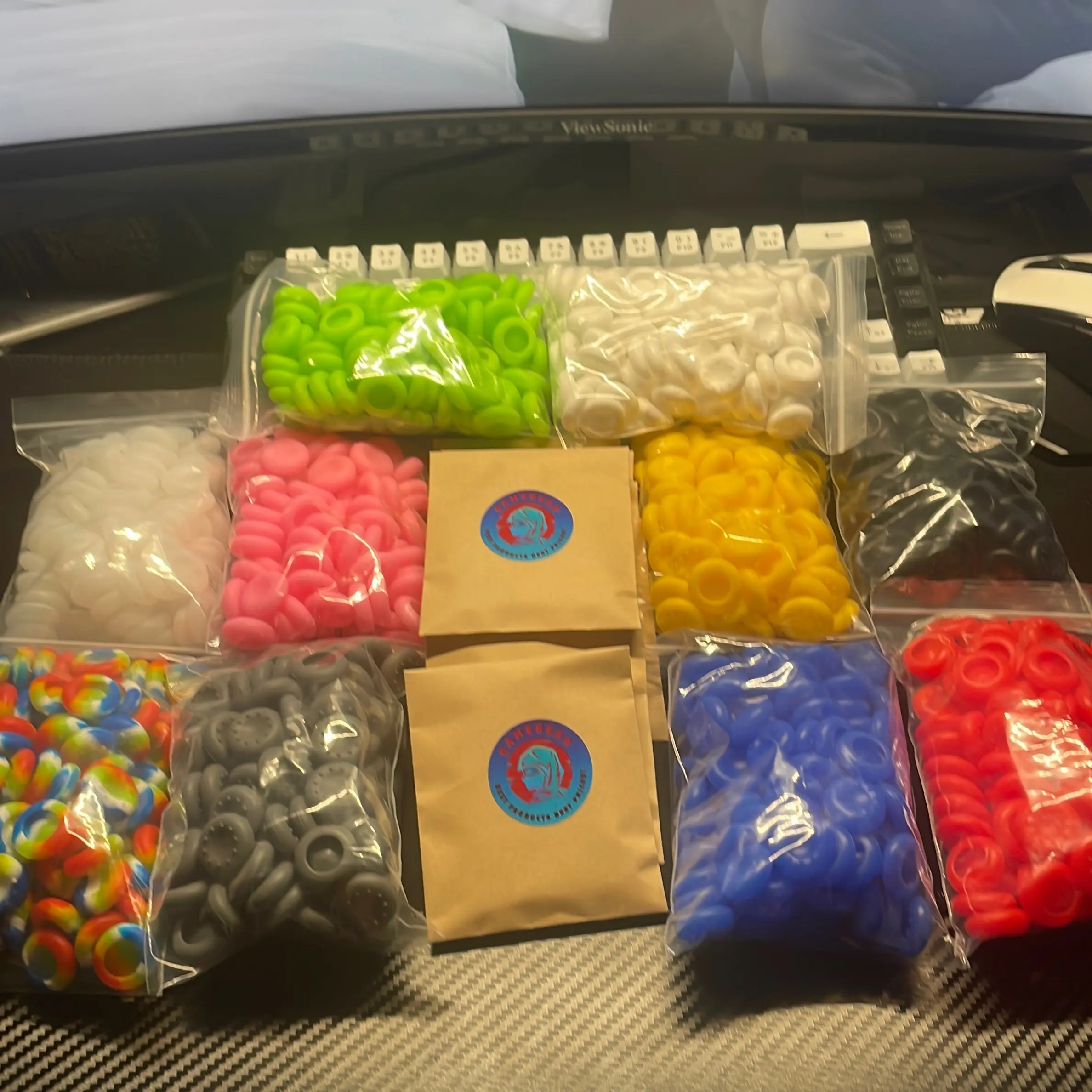30pcs thumbsticks bag