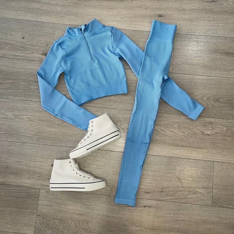 Carter quarter zip crop and legging set 2
