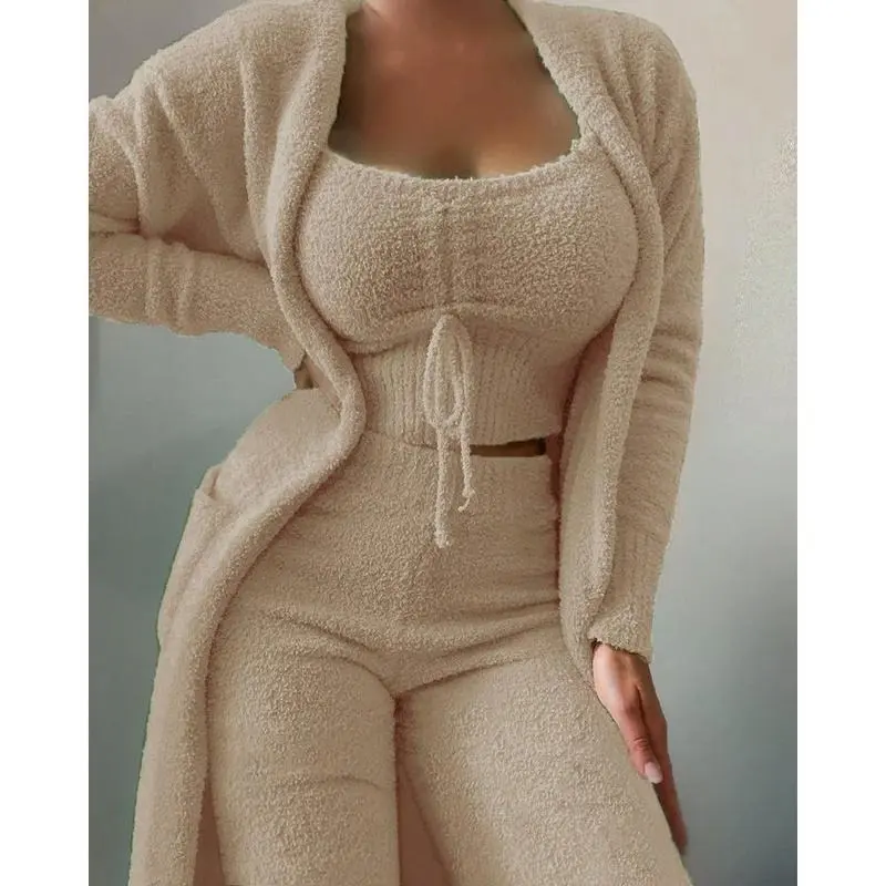 2025 new model New Lady plush three piece set with tie up pajamas set, casual set, home wear Loungewear Nightwear Lady Womenswear Pajama Set Pjs Homewear Comfort