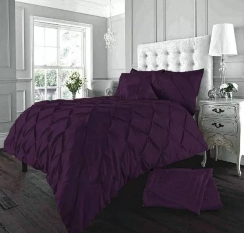 Product Introduction of Alexander duvet covers for bedding Alexander PinTuck Quilt Duvet Cover with Matching Pillow Case Reversible Comfortable Bedding Set Home Decor 6